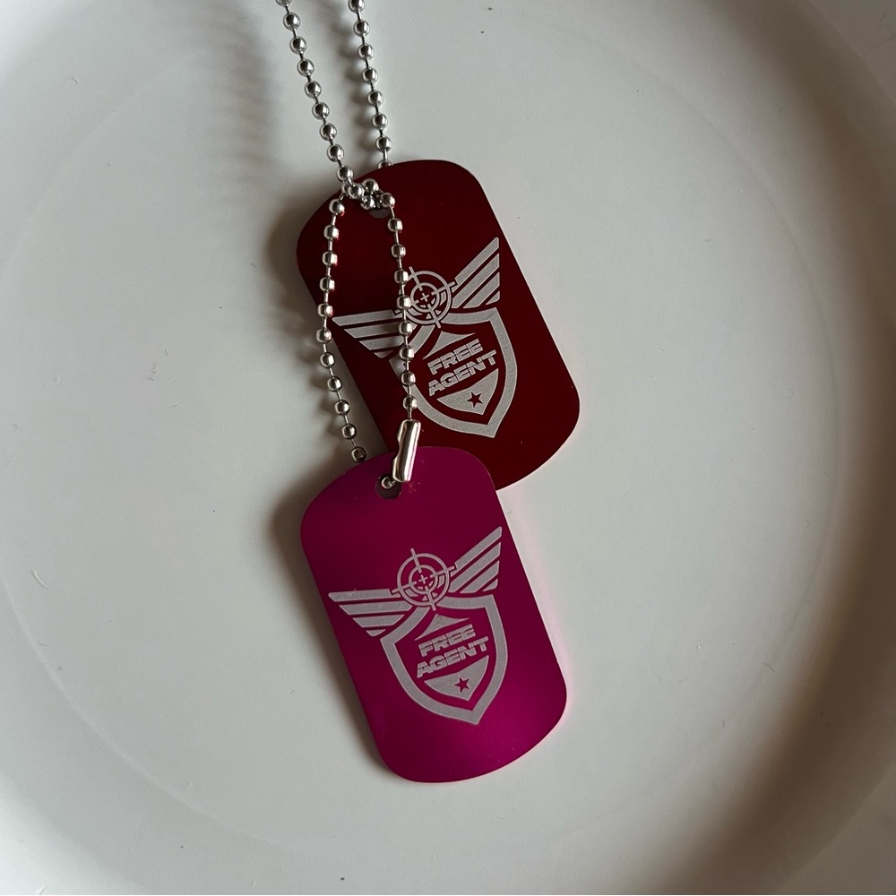 Red & pink dogtag necklace